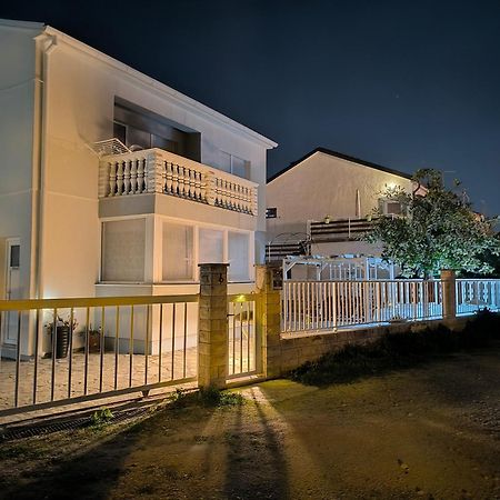 Diklo Beach Apartments Robert & Renata Задар Экстерьер фото