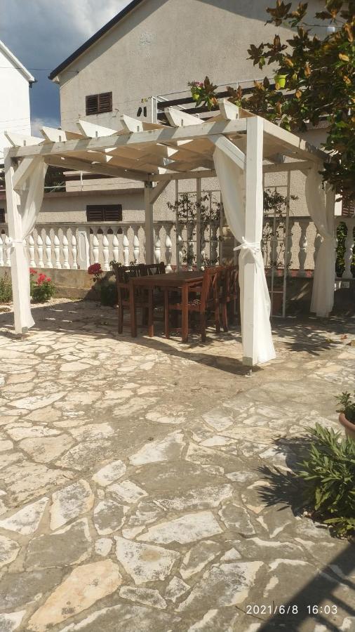 Diklo Beach Apartments Robert & Renata Задар Экстерьер фото